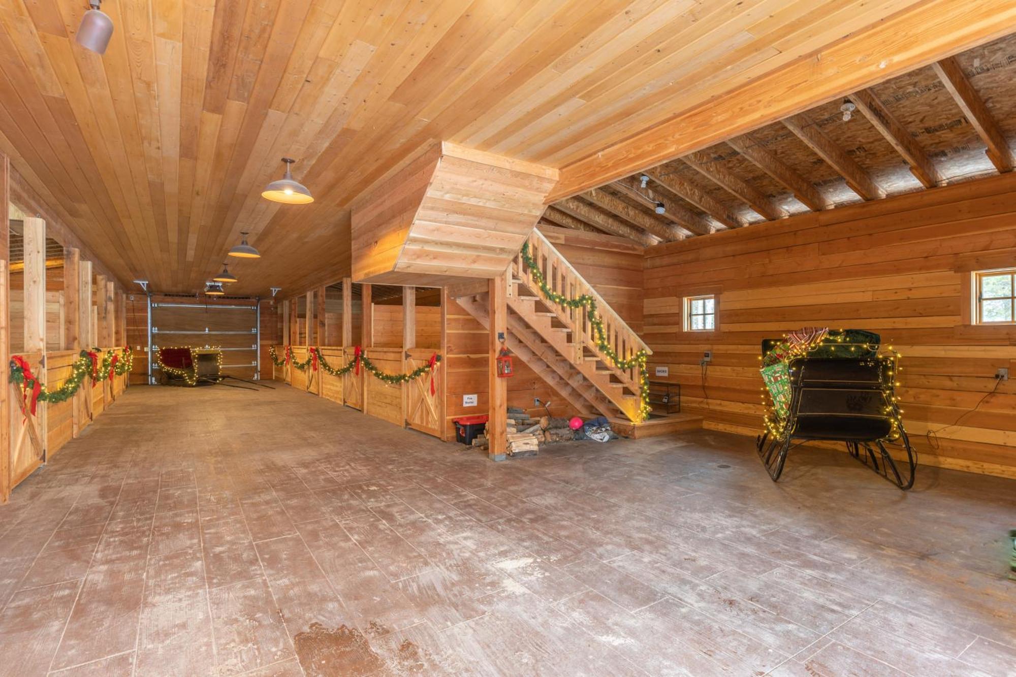 The Stalls At Whitefish Exteriör bild